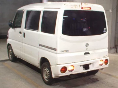 NISSAN CLIPPER