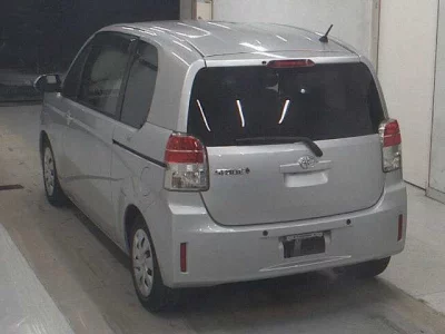 TOYOTA SPADE