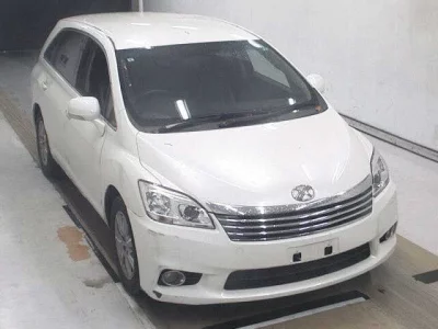 TOYOTA MARK X ZIO