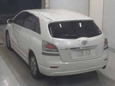 TOYOTA MARK X ZIO