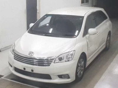 TOYOTA MARK X ZIO
