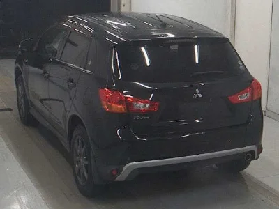MITSUBISHI RVR