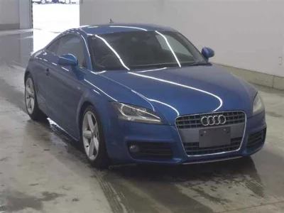 AUDI TT