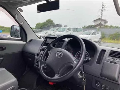 TOYOTA TOWN ACE VAN