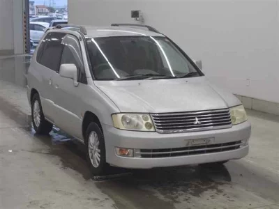 MITSUBISHI RVR