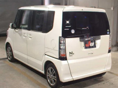 HONDA N BOX PLUS