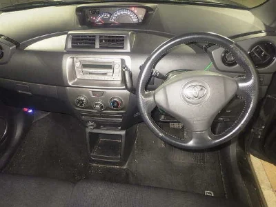 TOYOTA BB