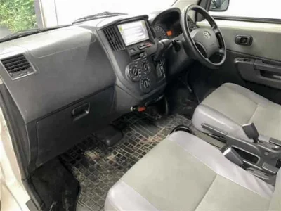 TOYOTA LITE ACE VAN