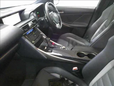 LEXUS IS