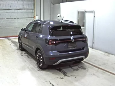 VOLKSWAGEN T-CROSS