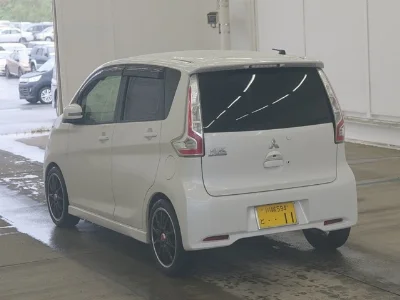 MITSUBISHI EK CUSTOM
