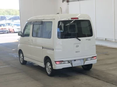 DAIHATSU ATRAI WAGON