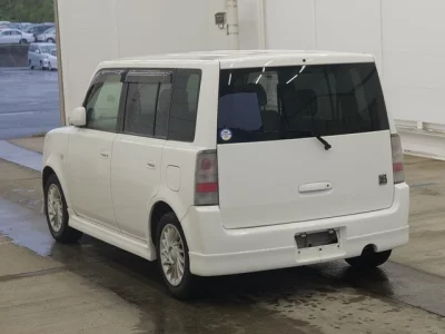TOYOTA BB