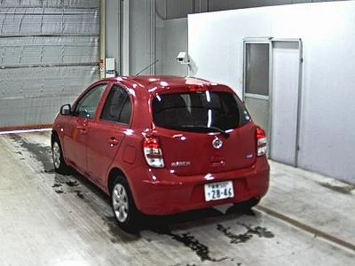 Nissan MARCH