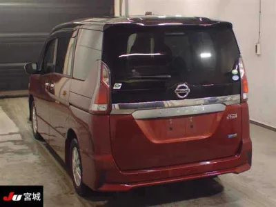 NISSAN SERENA