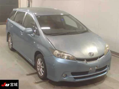 TOYOTA WISH