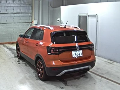 VOLKSWAGEN T-CROSS