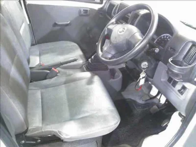 NISSAN CLIPPER TRUCK