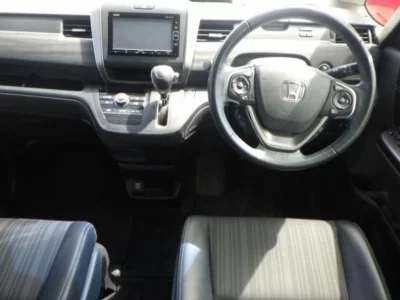 HONDA FREED+
