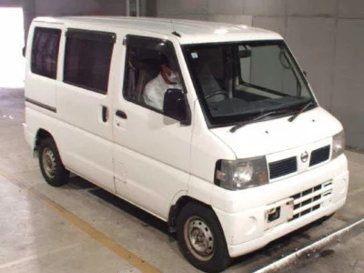 NISSAN CLIPPER