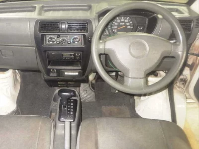 NISSAN CLIPPER