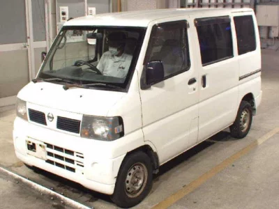 NISSAN CLIPPER