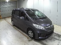 Цена авто Honda Freed с аукционов Японии, номер кузова GB3, пробег 104 000, оценка 8