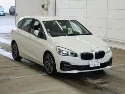 BMW 2 SERIES