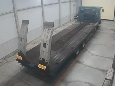 MITSUBISHI FUSO