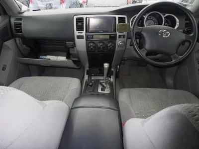 TOYOTA HILUX SURF