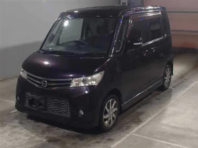 NISSAN ROOX
