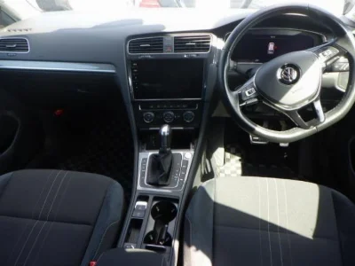 VOLKSWAGEN GOLF ALLTRACK