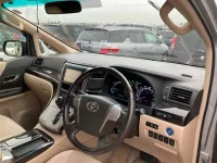 Цена авто Toyota Vellfire с аукционов Японии, номер кузова ATH20W, пробег 335 000, оценка 2