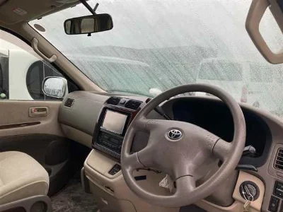 TOYOTA GRANVIA