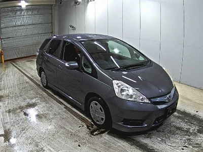 HONDA FIT SHUTTLE