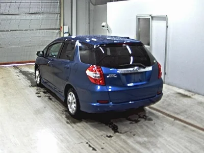 HONDA FIT SHUTTLE