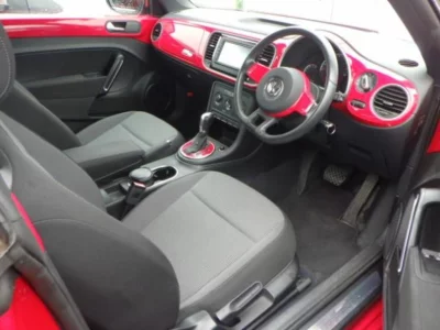 VOLKSWAGEN THE BEETLE
