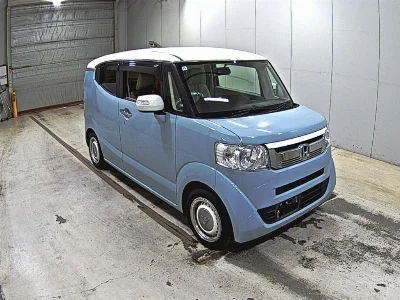 HONDA N BOX SLASH