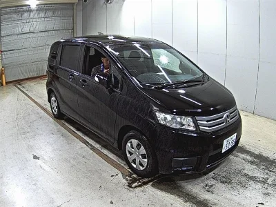 HONDA FREED SPIKE