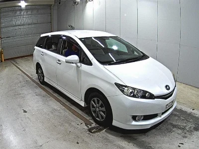 TOYOTA WISH