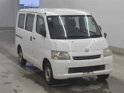 TOYOTA TOWN ACE VAN