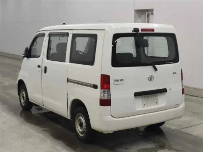 TOYOTA TOWN ACE VAN