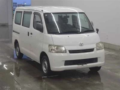 TOYOTA LITE ACE VAN