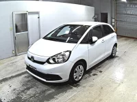 Цена авто Honda Fit с аукционов Японии, номер кузова GS4, пробег 61 000, оценка 8