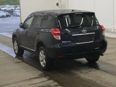 TOYOTA VANGUARD