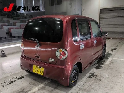 DAIHATSU MOVE LATTE