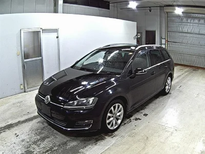 VOLKSWAGEN GOLF VARIANT