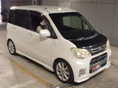 DAIHATSU TANTO EXE