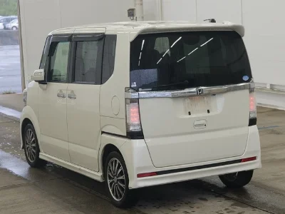 HONDA N BOX