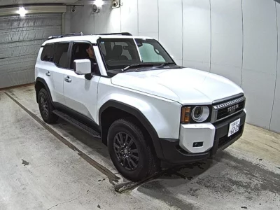 TOYOTA LAND CRUISER 250